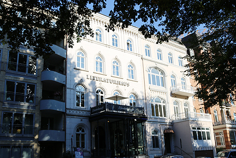 Nobelpreistr&auml;ger und Literaturfreunde in Uhlenhorst