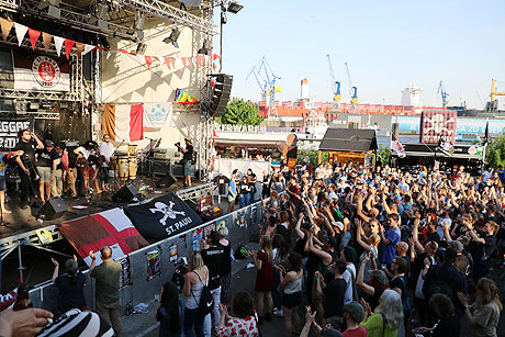 Jubil&auml;um beim weltgr&ouml;&szlig;ten Hafenfest