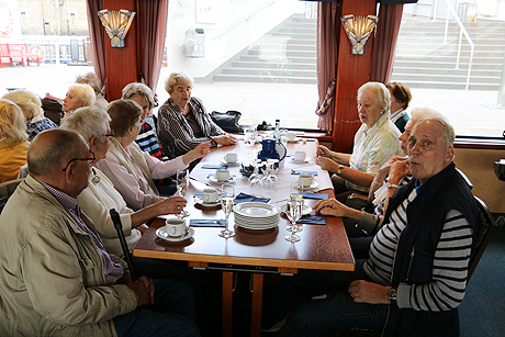 Große VHSt-Jubiläums-Elbkreuzfahrt