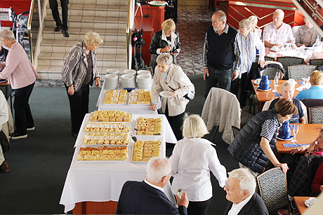 Große VHSt-Jubiläums-Elbkreuzfahrt