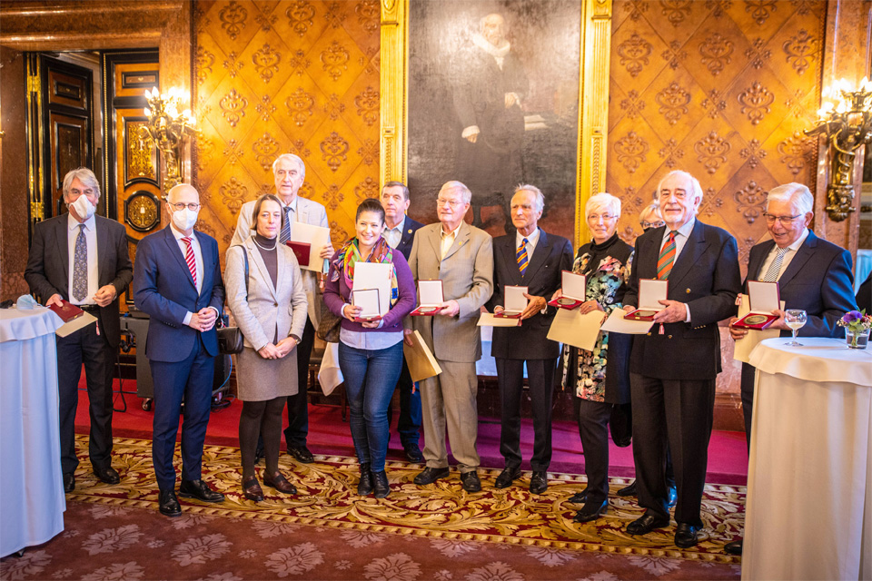 Medaille f&uuml;r treue Arbeit im Dienste des Volkes