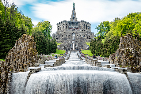 UNESCO Welterbe: der Bergpark Wilhelmshöhe und die barocken Kaskaden in Kassel