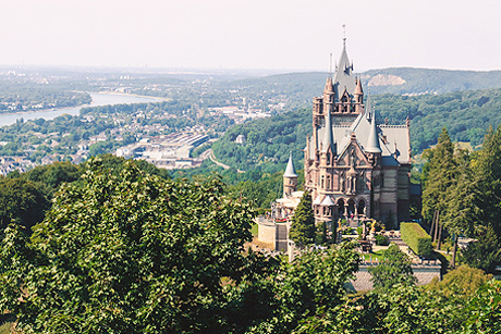 Schloss Drachenburg am Drachenfels in Köbigswinter, Foto: (c) Marcel S., Pixabay.com