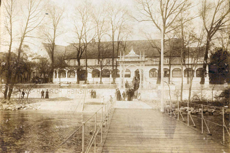 Gastronomiebetrieb 'Zur schönen Aussicht' im Jahr 1834, Foto (c) Stadtarchiv Wedel