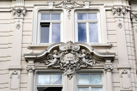 Schanzenstraße: Hamburger Wappen an der Hauswand, Foto: (c) stahlpress Medienbüro