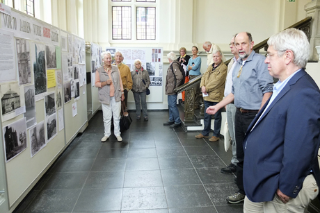 Ausstellung über die Zerstörung Harburgs 1944 im Harburger Rathaus im Jahr 2014, 70 Jahre nach dem Bombenangriff