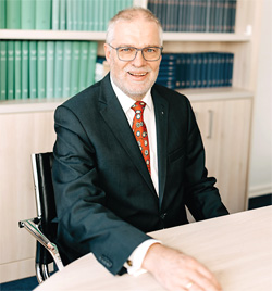 Einar von Harten, Fachanwalt für Verwaltungsrecht, Foto: (c) Kanzlei von Harten - Rechtsanwälte Einar von Harten, Fachanwalt für Verwaltungsrecht, Foto: (c) Kanzlei von Harten - Rechtsanwälte