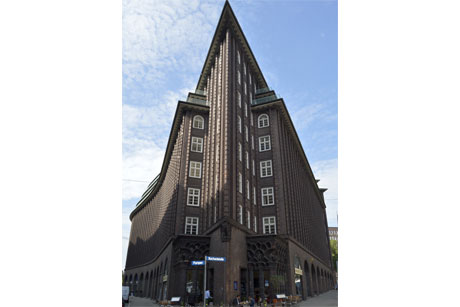 Das Chilehaus ist eine Ikone des Backstein-Expressionismus, Foto: (c) stahlpress Medienb&uuml;ro